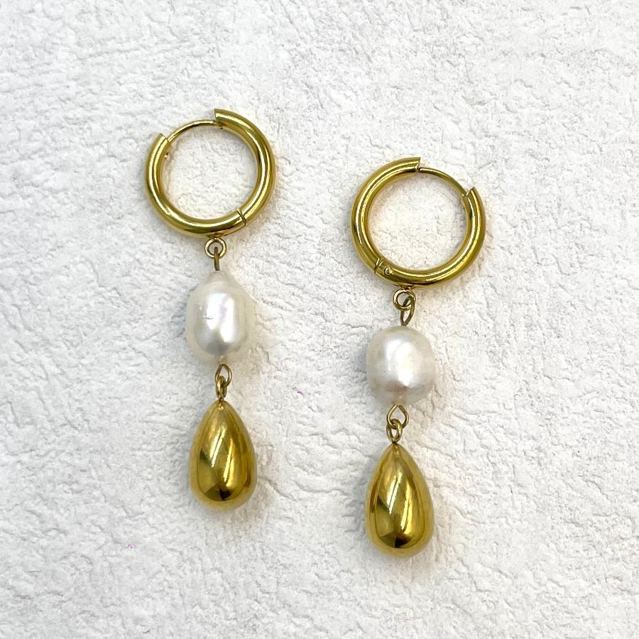 Freshwater Pearl Drop Earrings