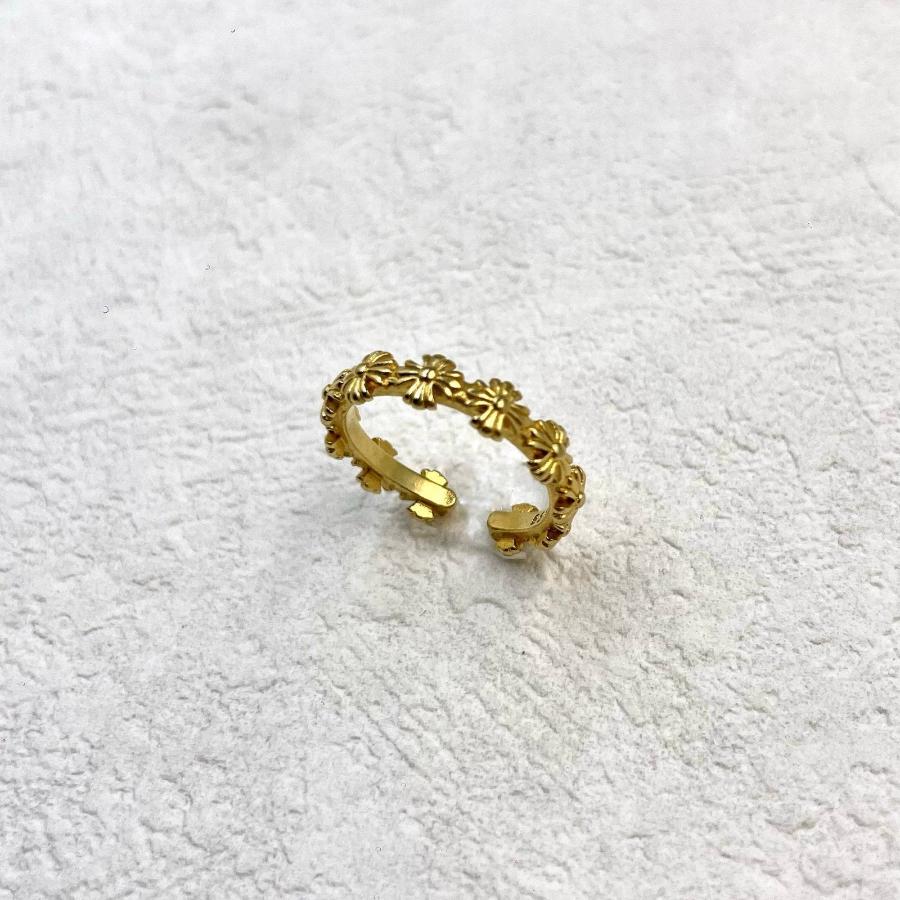 Eternity Flowers Gold Ring - 18k Gold Plated