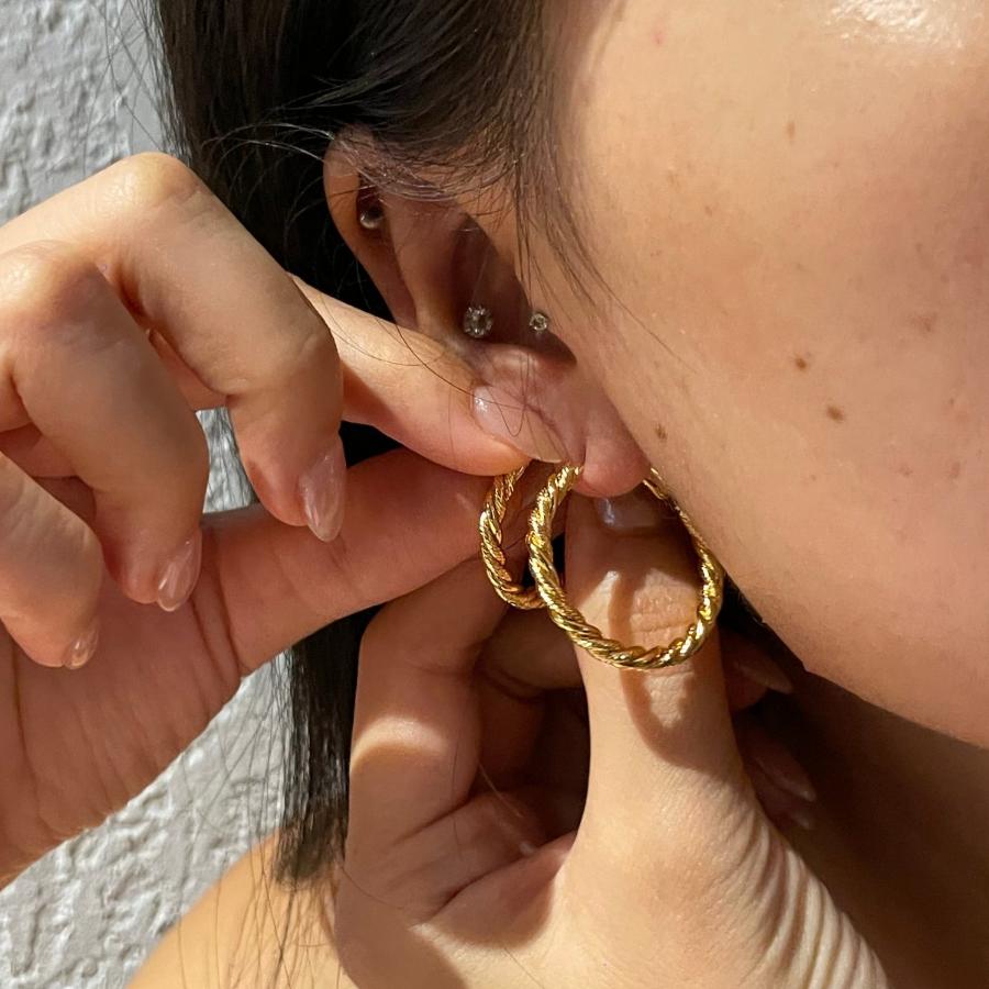Cameron Twist Golden Hoops - 18K Gold Plated