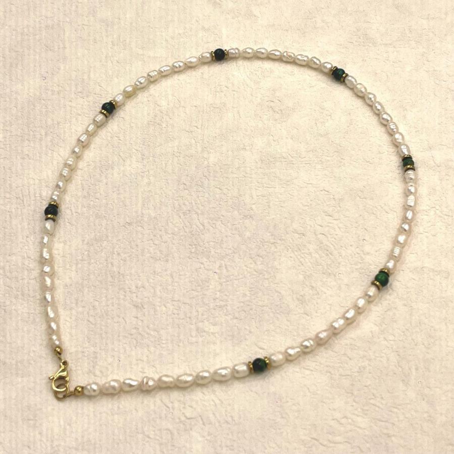 Baroque Pearl Choker with Green Beads