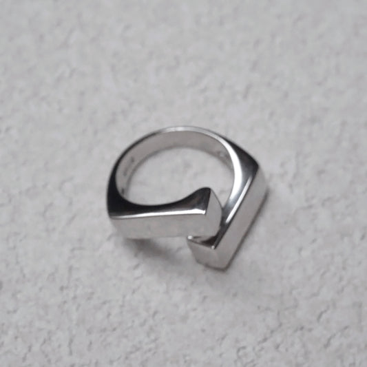 Eavanlee Square Open-end Sterling Silver Ring