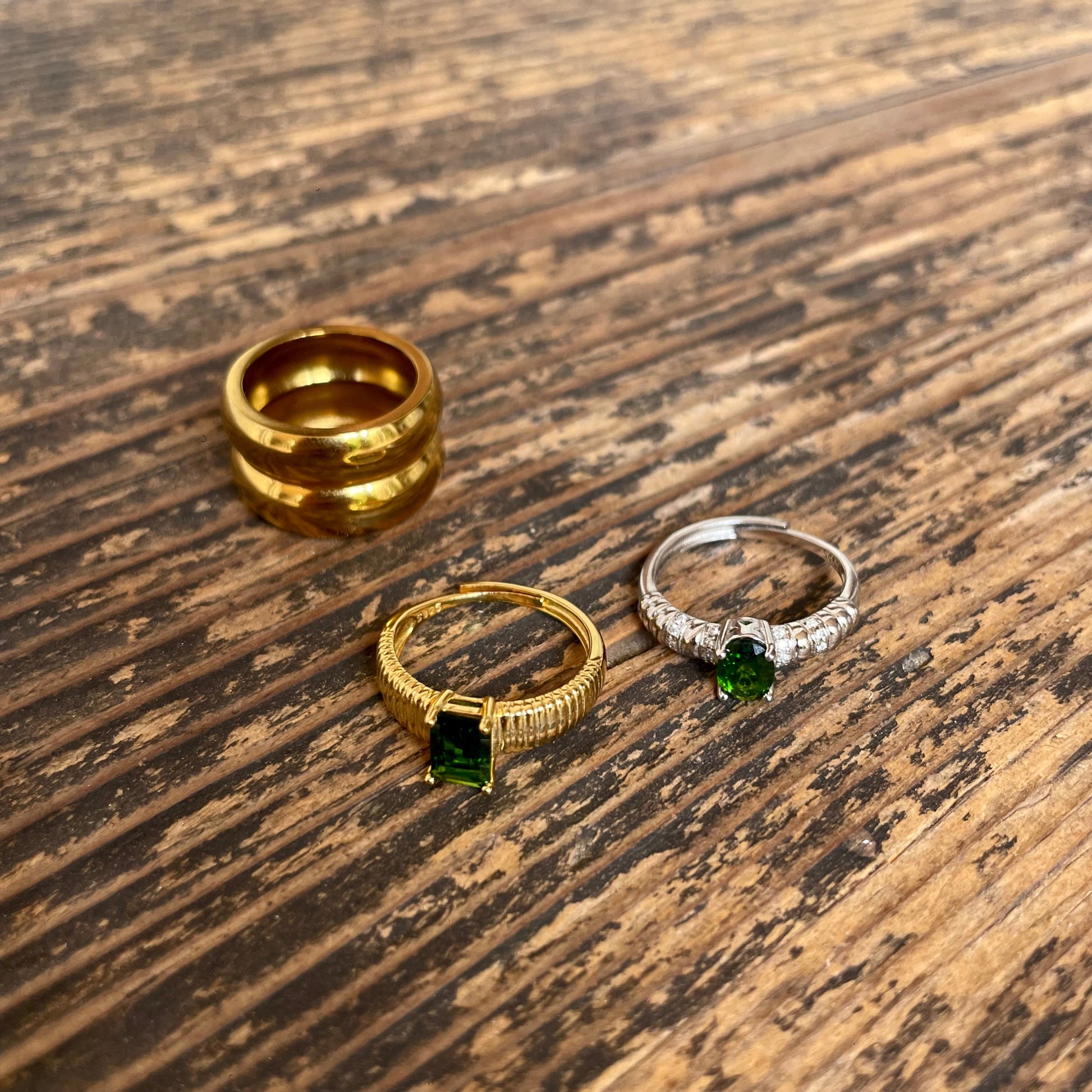 Greenstone tourmaline and diopside ring in Gold and silver