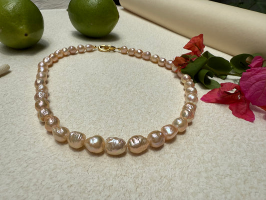 Elriza 9-10mm Freshwater Baroque Pearl Necklace