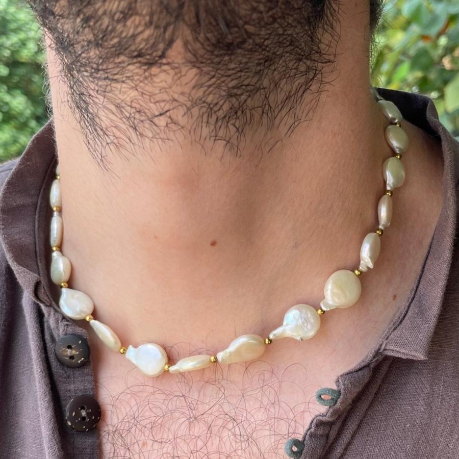 Man model in Alba Full Baroque button pearl necklace