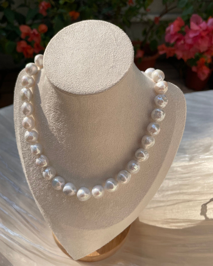 10-11mm large baroque pearl necklace