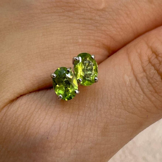 Cassidy Peridot Studding - Green Gemstone