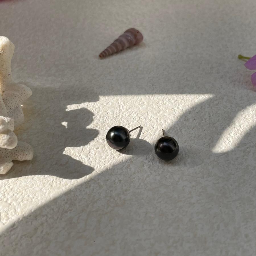 Tahitian_Black_Pearl_Studs_2