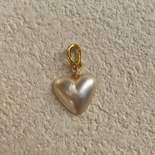 heart shaped pearl necklace - pendent